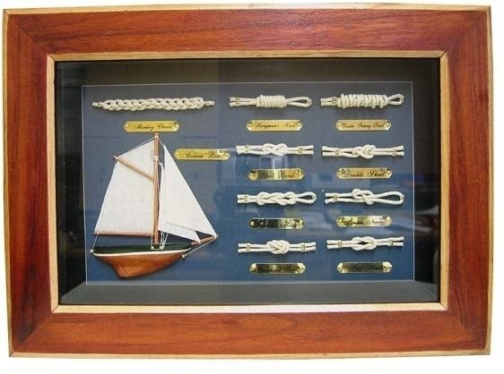 Tablica z węzłami żeglarskimi Sea-Club Knot board 36x26cm