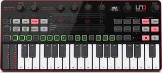 Syntetizátor IK Multimedia UNO Synth Pro Desktop Syntetizátor