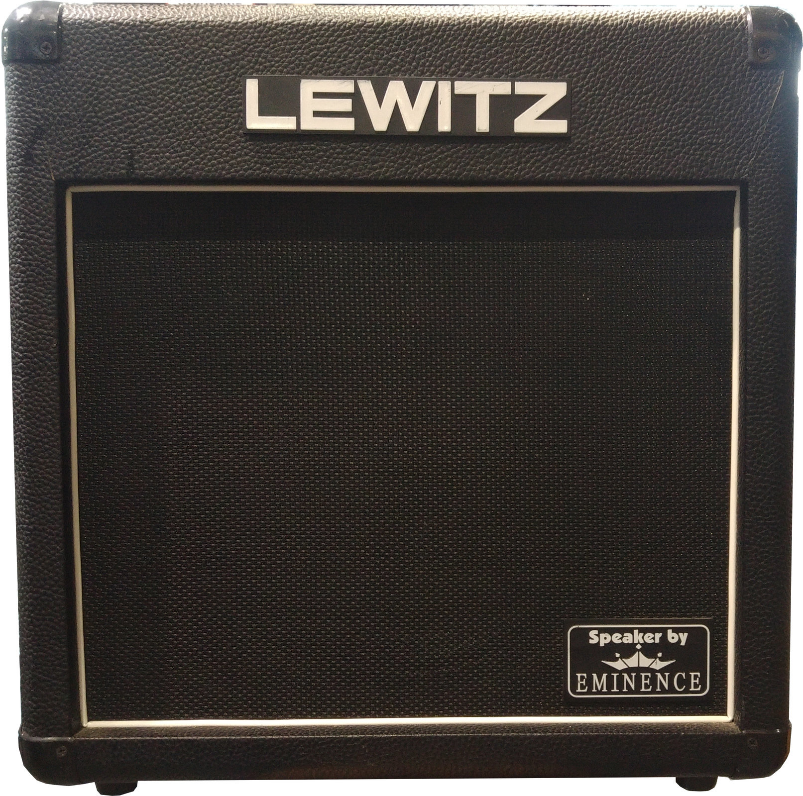 Amplificador combo solid-state Lewitz LW50D-B