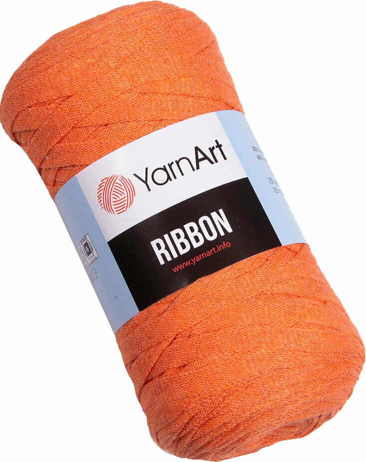 Pletilna preja Yarn Art Ribbon 770