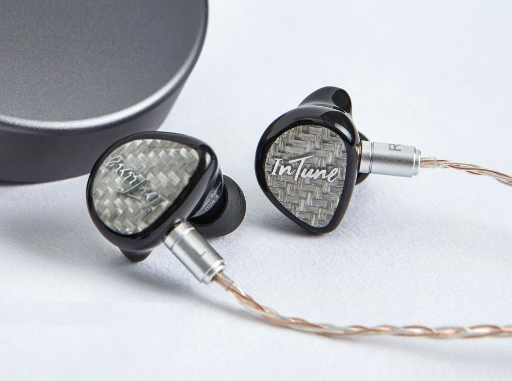 In-Ear Headphones iBasso IT04 Silver