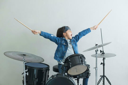 Jak vybrat vhodné bicí pro děti