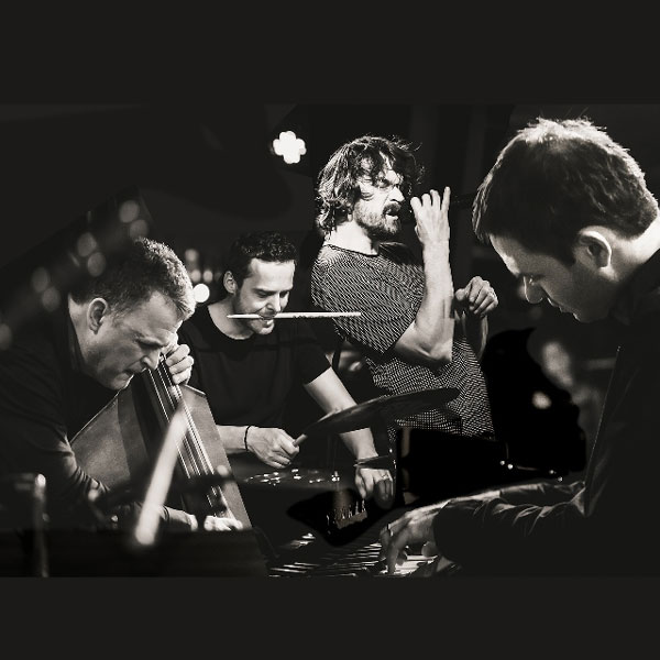 METROPOLITNÍ LÉTO HERECKÝCH OSOBNOSTÍ 2025DAN BÁRTA & ROBERT BALZAR TRIO