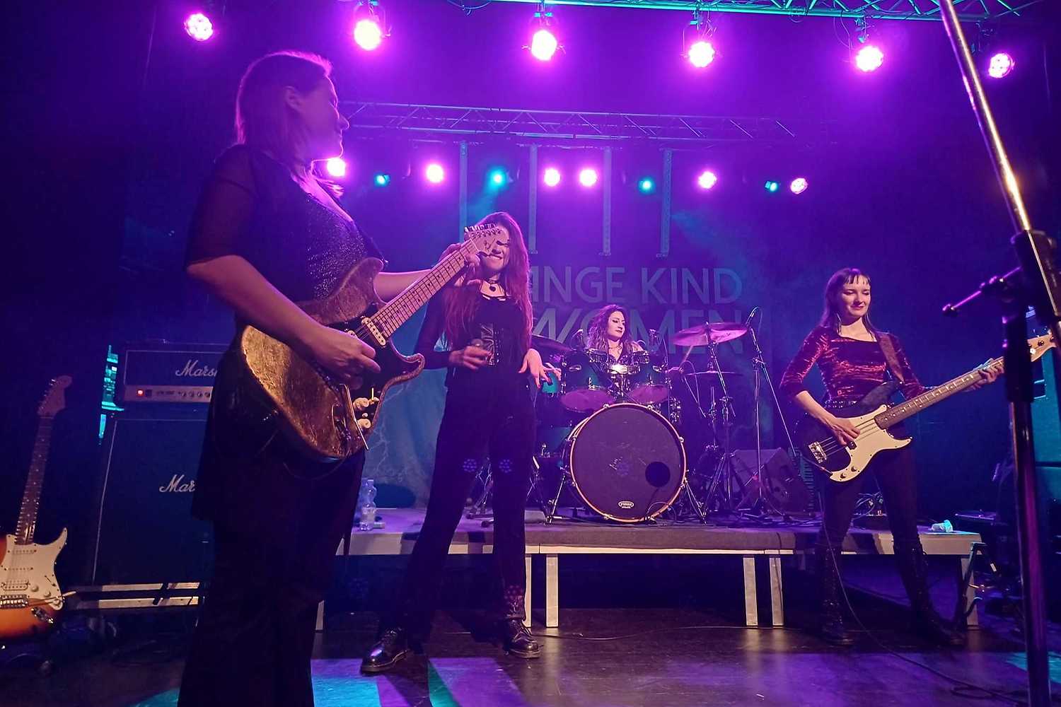 Deep Purple Tribute: Strange Kind Of Women