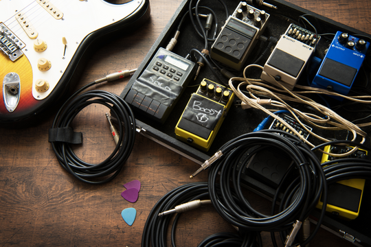 Pedalboard: complete guide to pedal arrangement, power and grounding