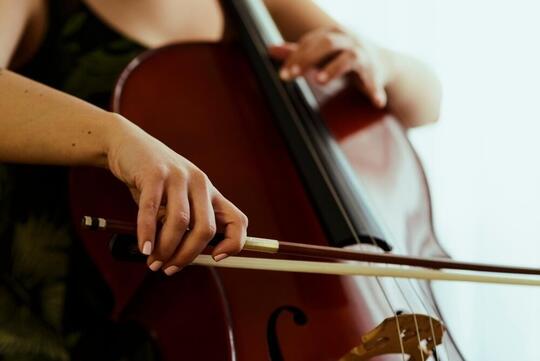 Kako odabrati violončelo i naučiti svirati